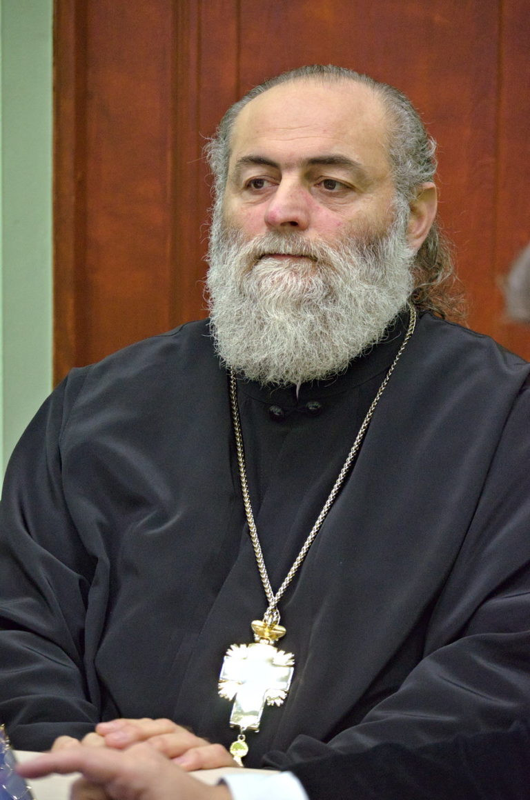 Настоятель храма 